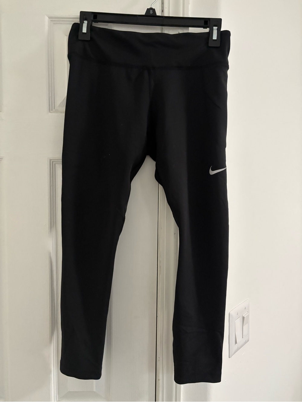 Nike Black Athletic Leggings with Reflective Swoosh